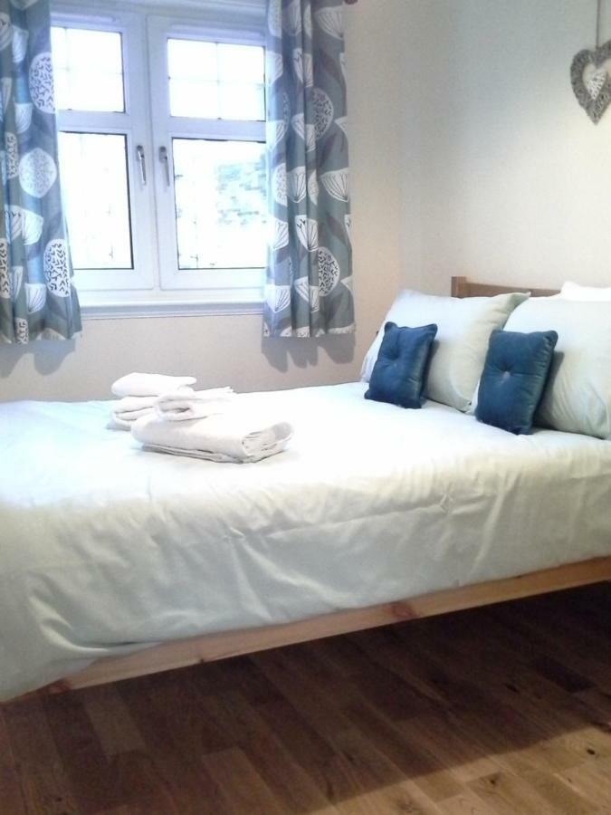 Modern Leith Apartment. Edinburgh Luaran gambar